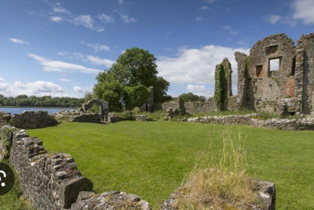 Lakeland Lodge Derrylin エクステリア 写真